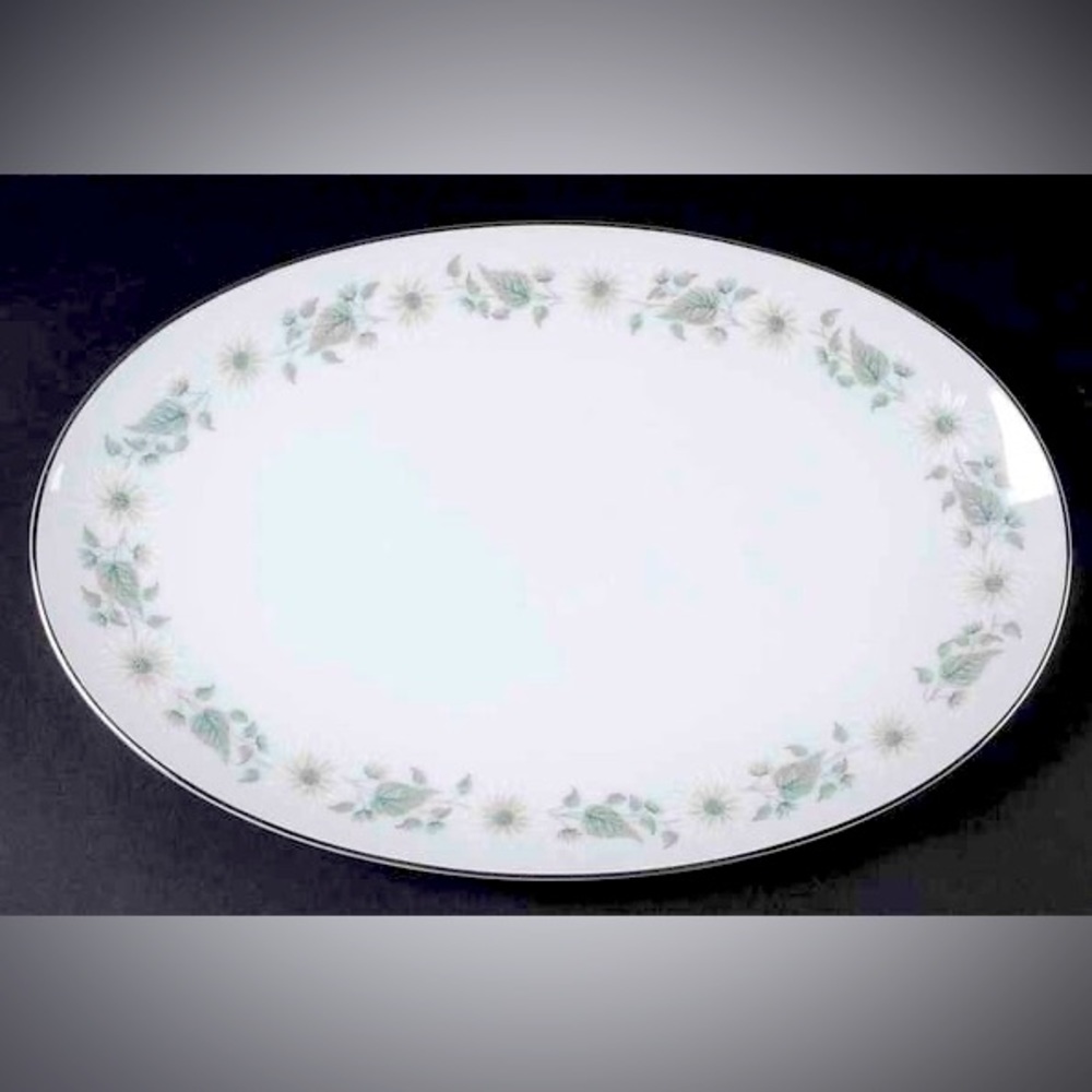 NEW HOLIDAY SERVING DISH - NORITAKE MID CENTURY MODERN PATTERN PLATINUM RIM